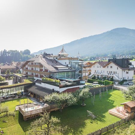 Hotel Fameli Olang Экстерьер фото