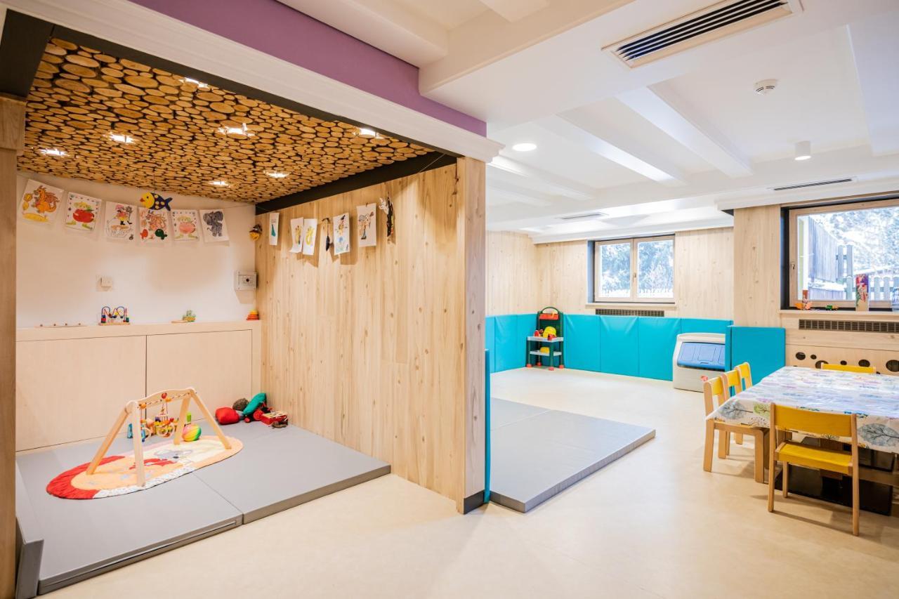 Hotel Fameli Olang Экстерьер фото